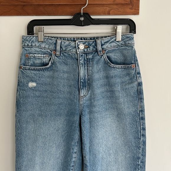 Garage Denim - Picture 3 of 8